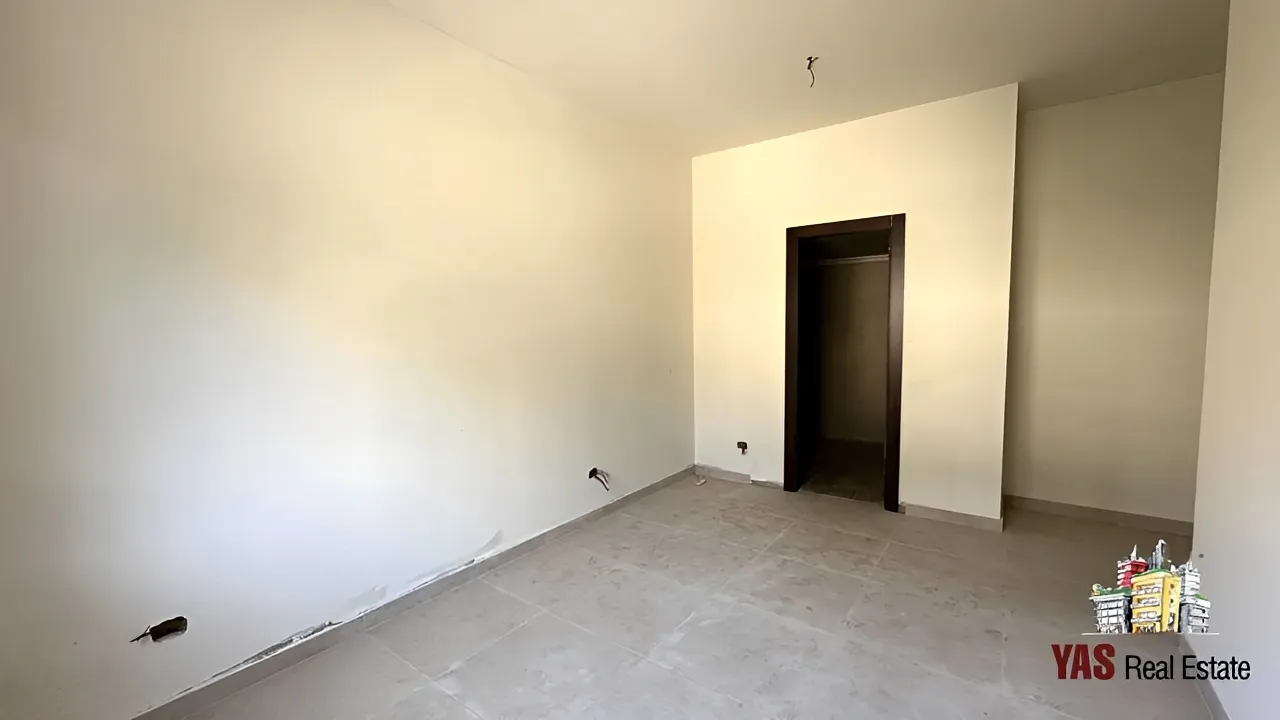 Apartment for Sale in Ballouneh - 3 bed, 3 bath