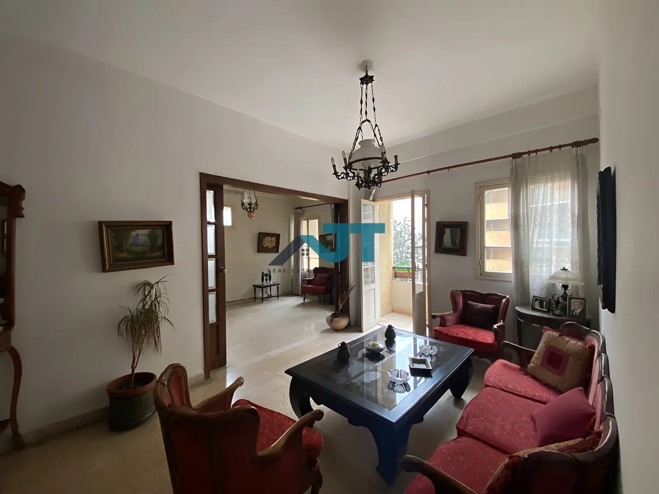 Apartment in Abdul wahab el inglizi, beirut, lebanon - 1 bed, 1.5 bath