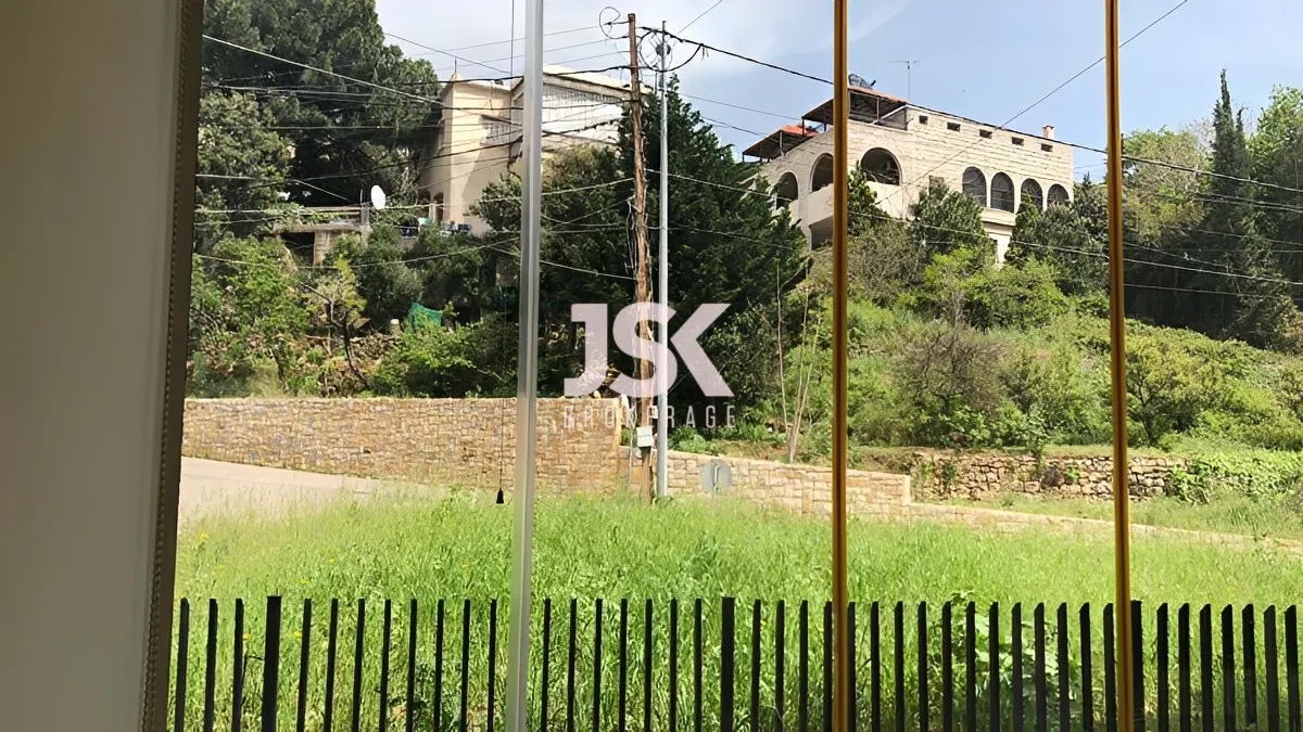 Apartment for Sale in Ain Aar, Lebanon