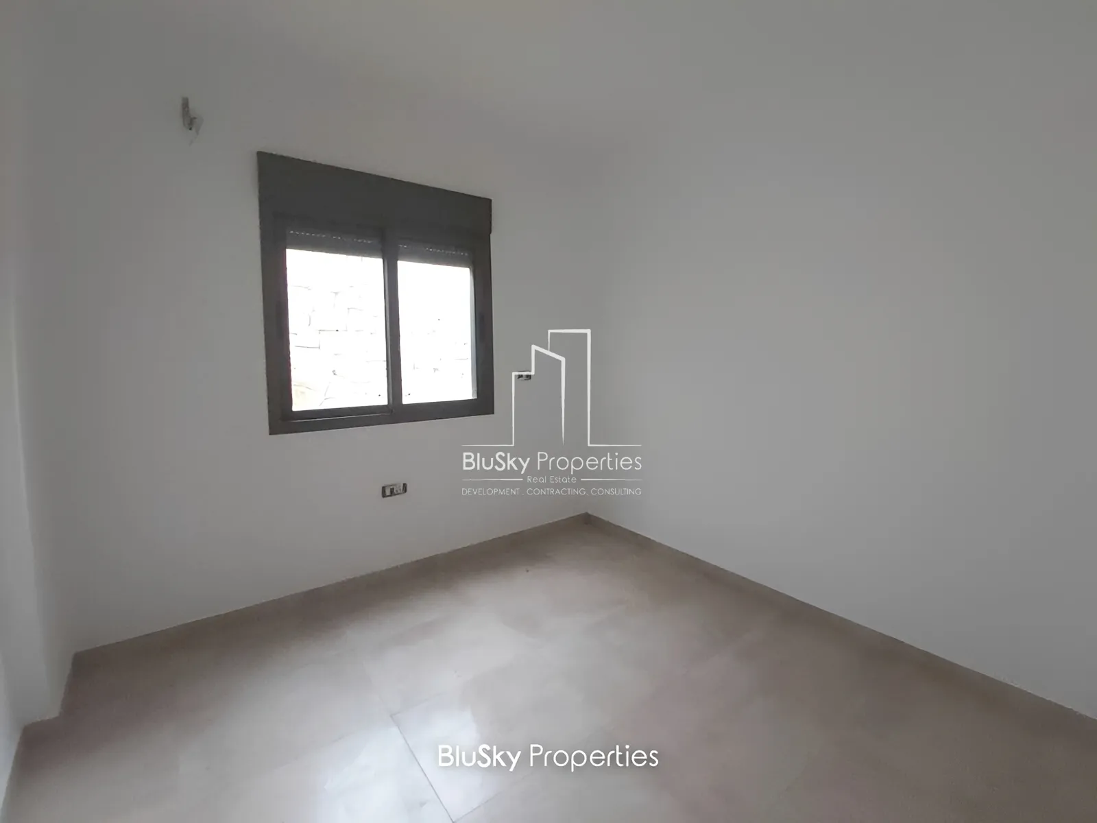 Apartment for Sale in Halat