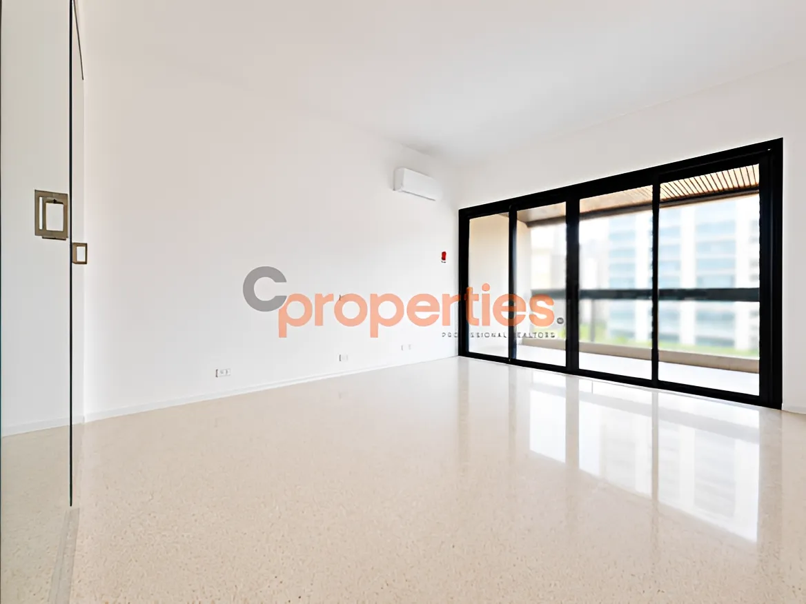 Apartment for sale in Ramleh Al Bayda, Beirut, Lebanon