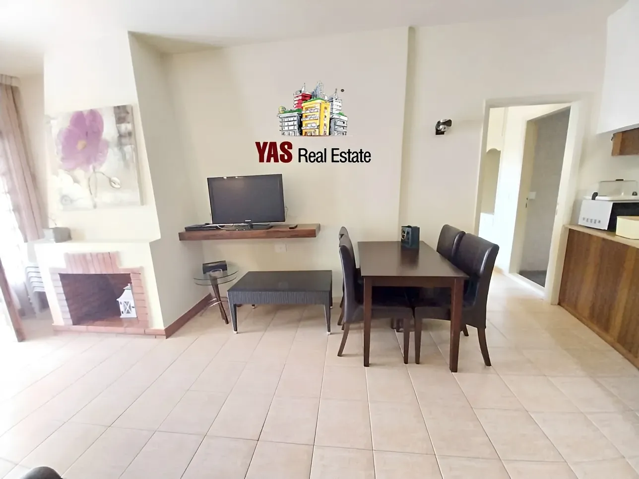 Chalet for Sale in Faytroun - 3 bed, 3 bath