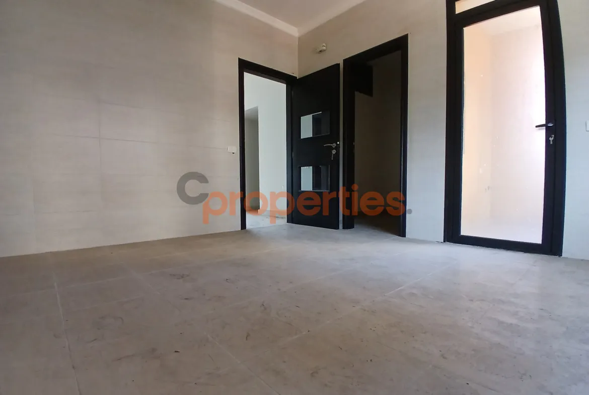 Apartment for Sale in Kfar Yassine