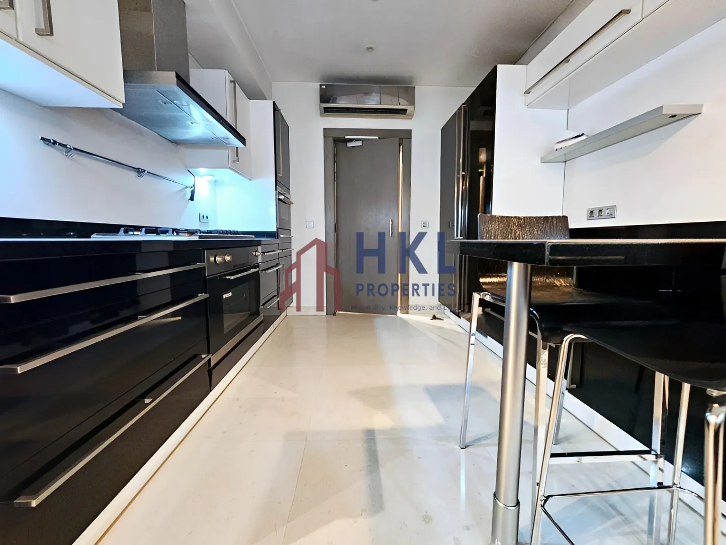 Apartment for rent in Clemenceau