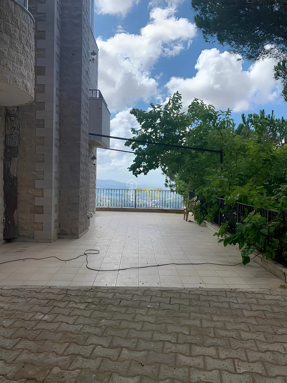 Villa for Sale in Beit Meri