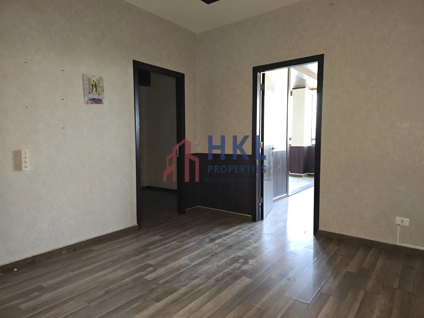 Office for rent in Hazmieh