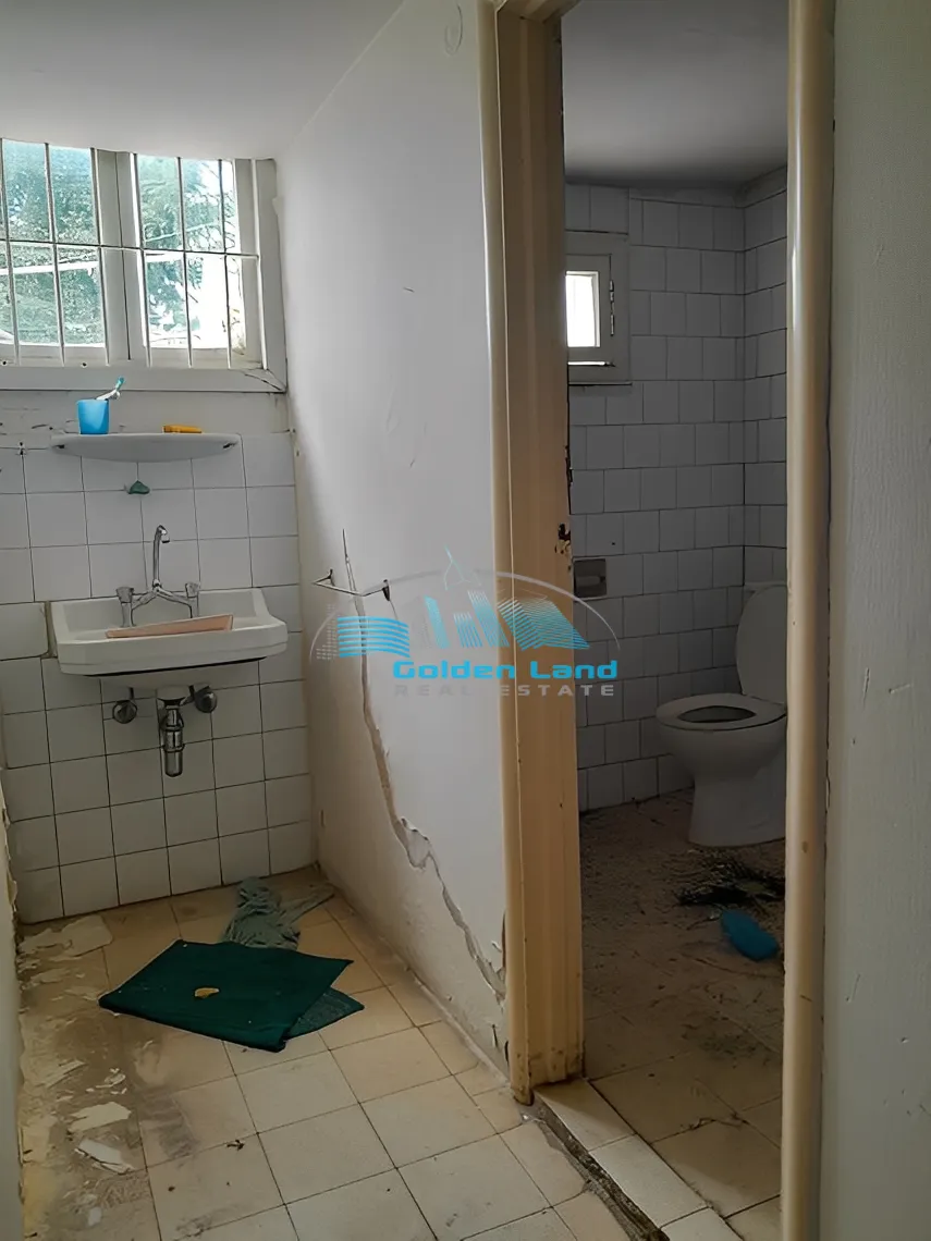Apartment for Sale in Baabdat, Lebanon - 3 bed, 1 bath