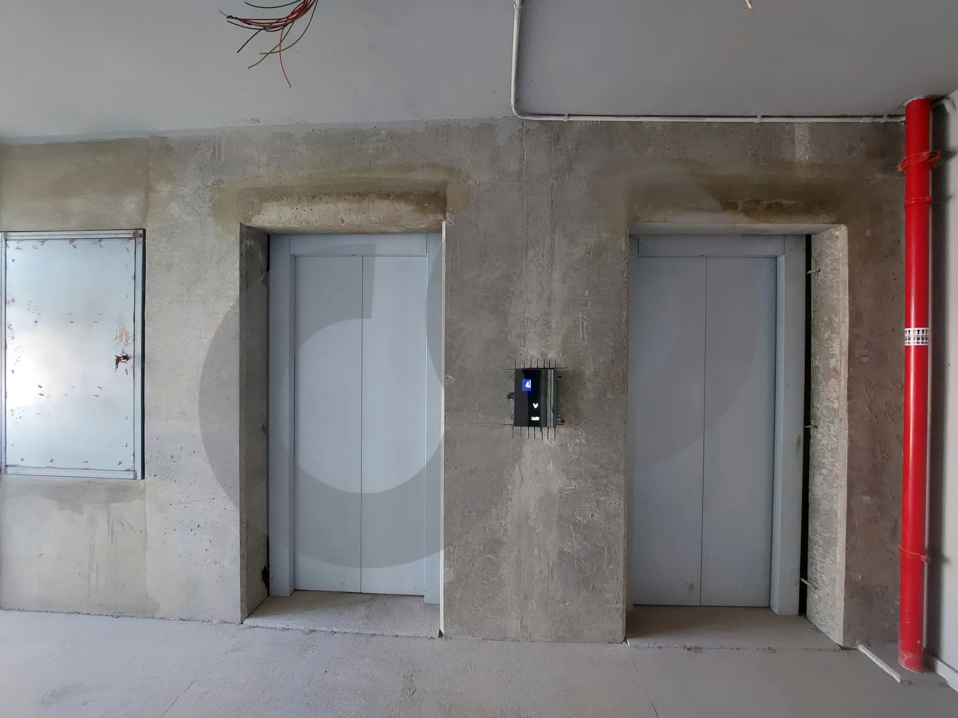 Commercial Property for Rent in Mkalles