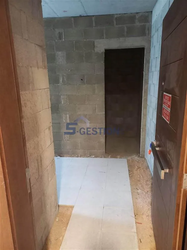 Office for Sale in Sin El Fil, Lebanon
