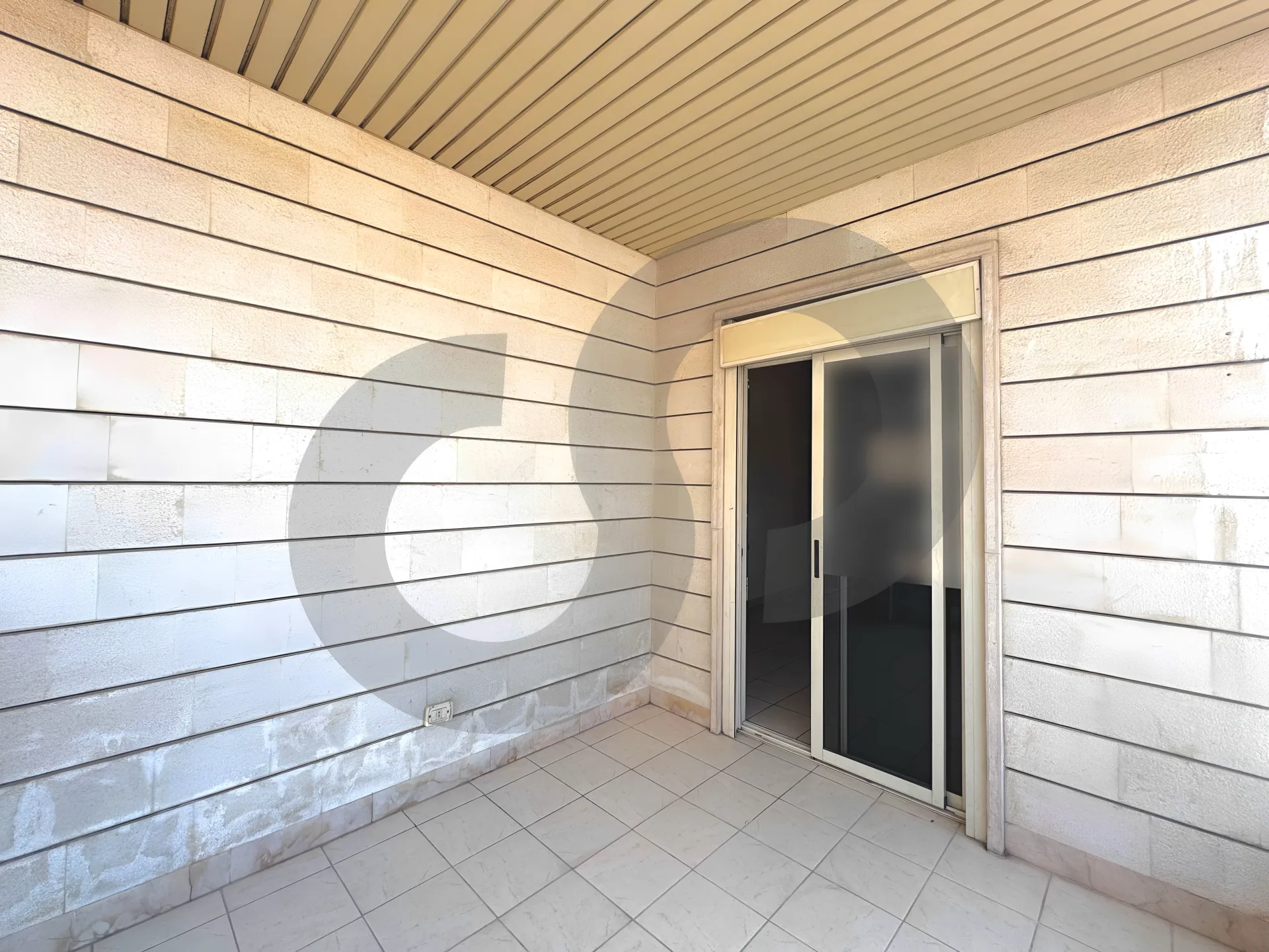 Apartment for Rent in Jounieh - 3 bed, 3 bath
