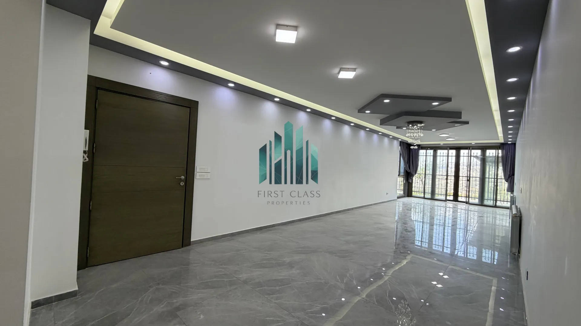 Apartment for Sale in Qornet El Hamra - 3 bed, 4 bath
