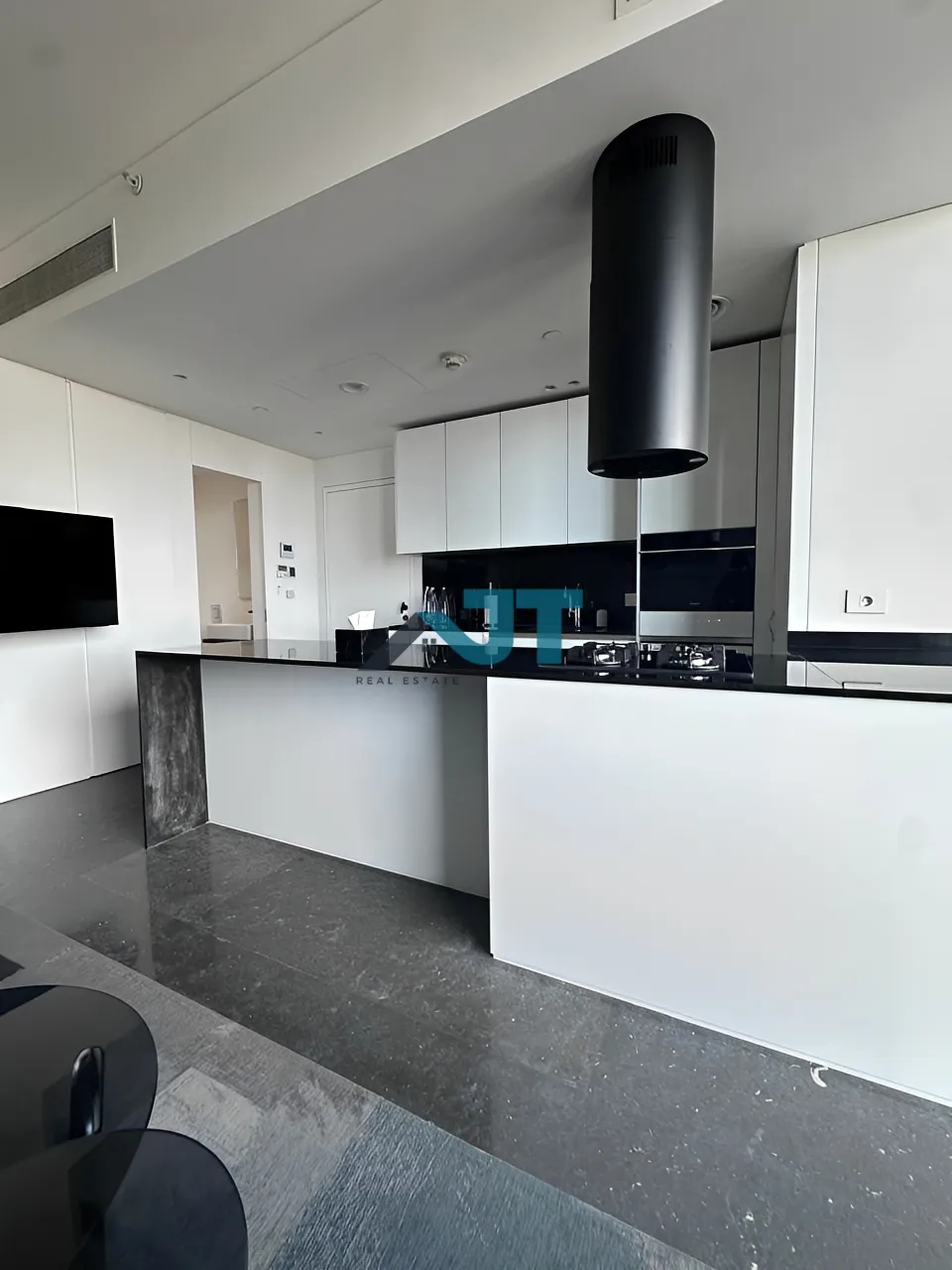 Apartment for rent in Saifi village, beirut, lebanon