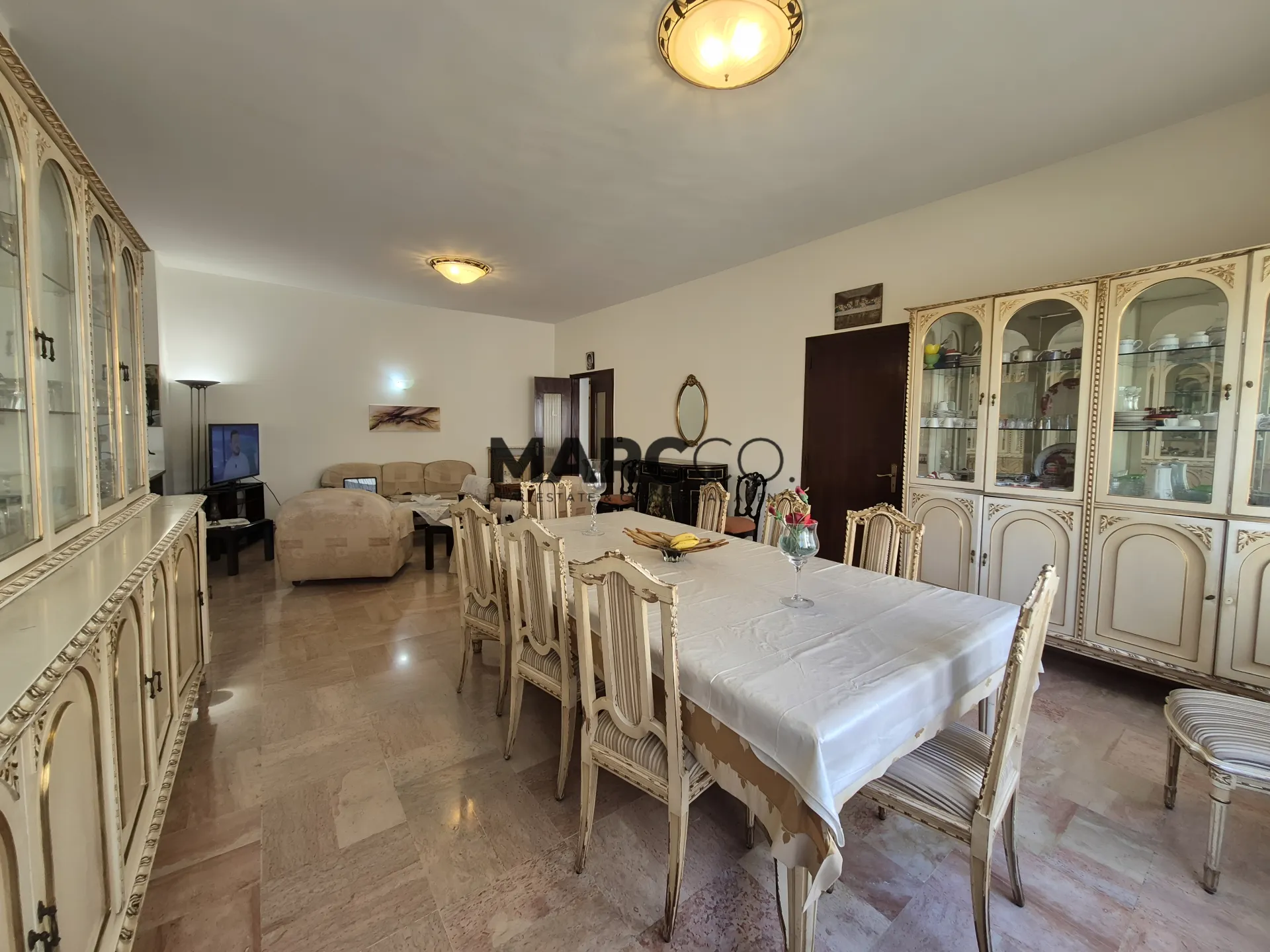 Apartment for sale in Mazraat Yachoua, Lebanon