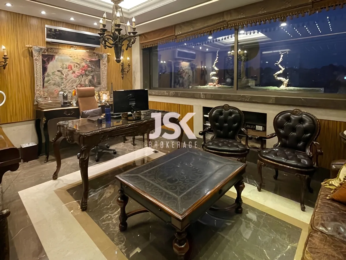 Office for Sale in Jnah