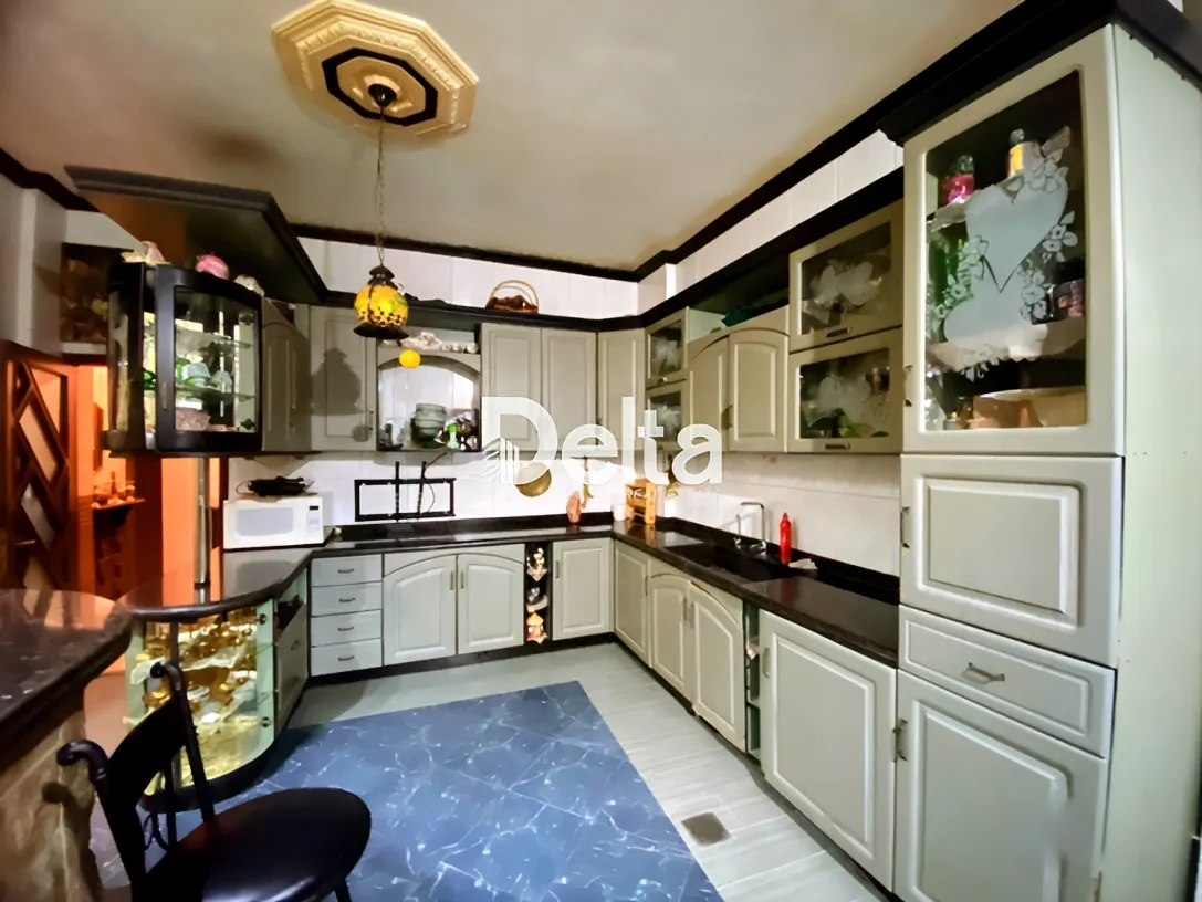 Apartment for sale in Aaramoun, Lebanon - 3 bed, 4 bath