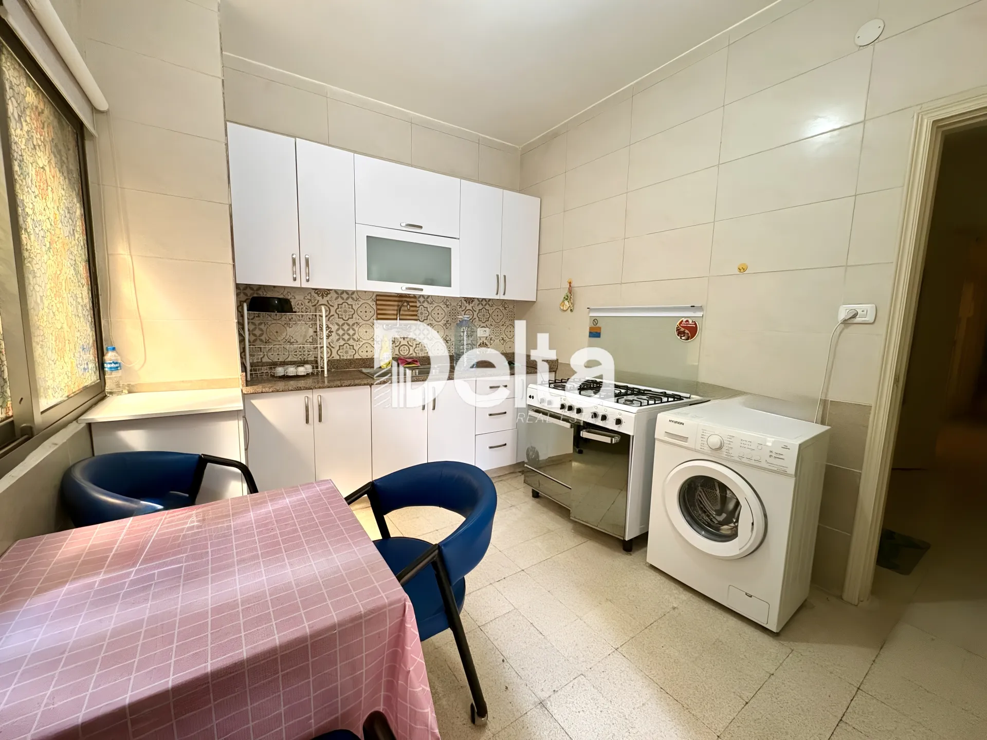 Apartment for rent in Ras Al Naba'a