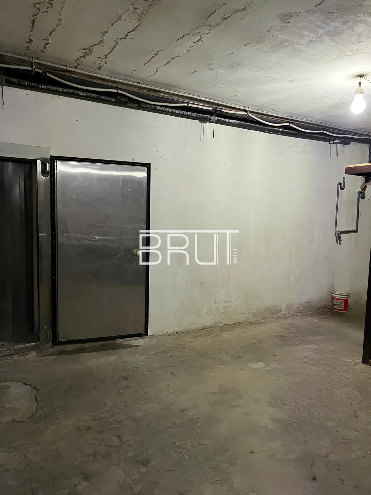 Warehouse For Sale in Zouk Mikael