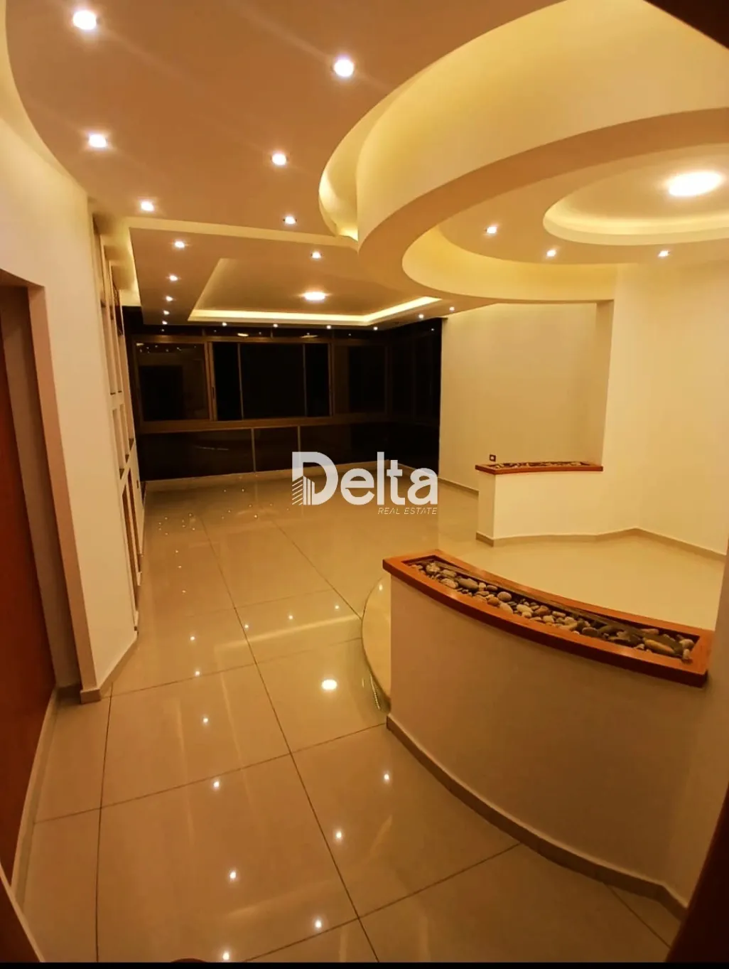 Apartment for sale in Dawhet Aramoun, Lebanon - 3 bed, 2 bath