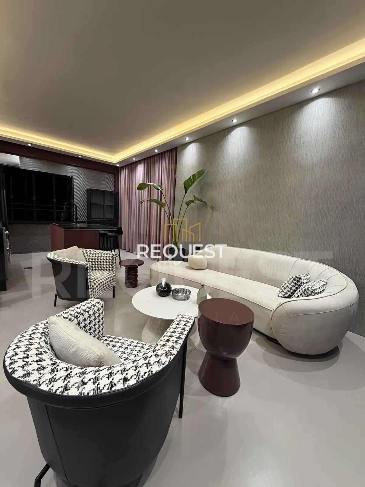 Studio for rent in Achrafieh