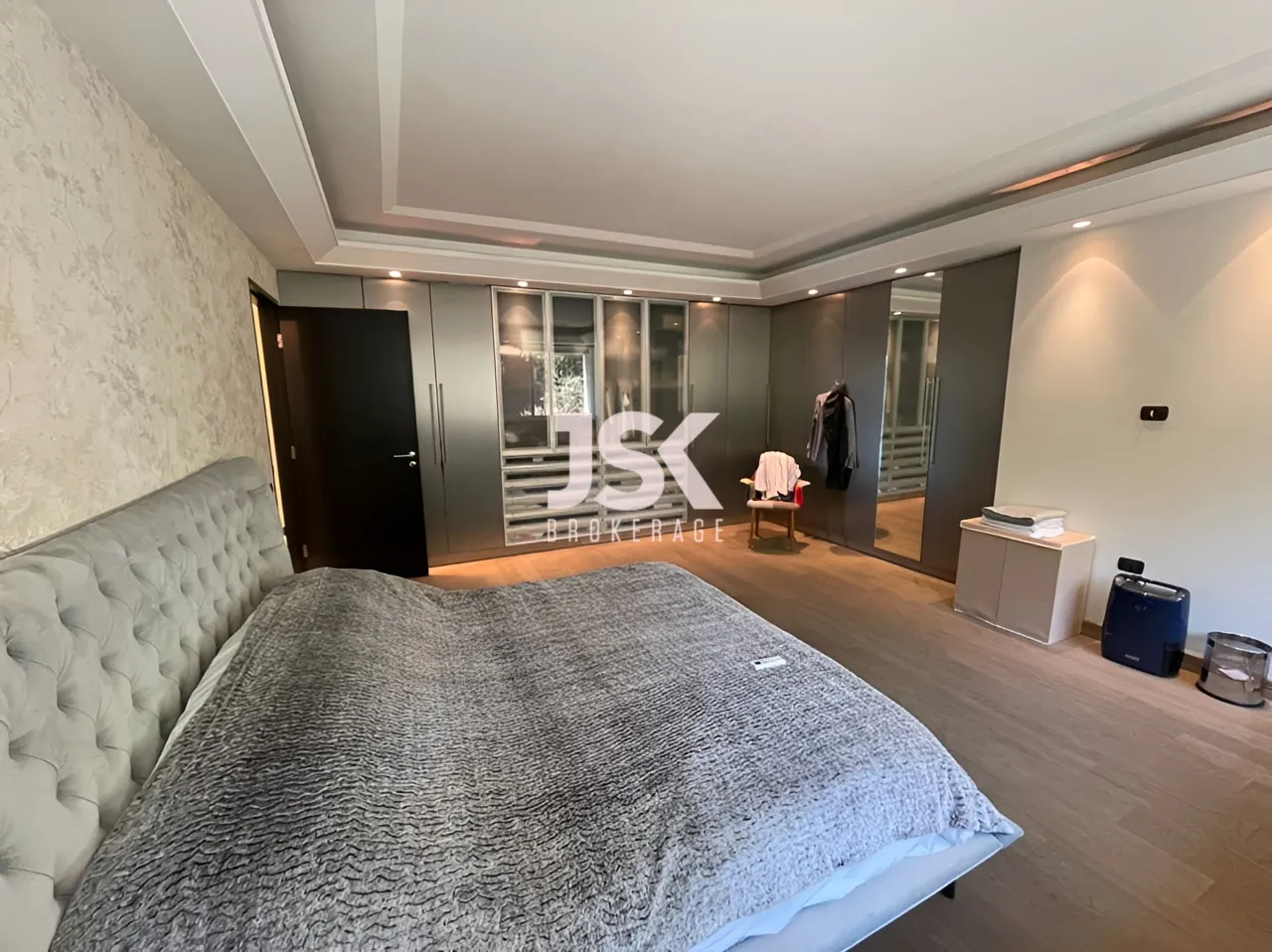 Apartment for Sale in Mtaileb