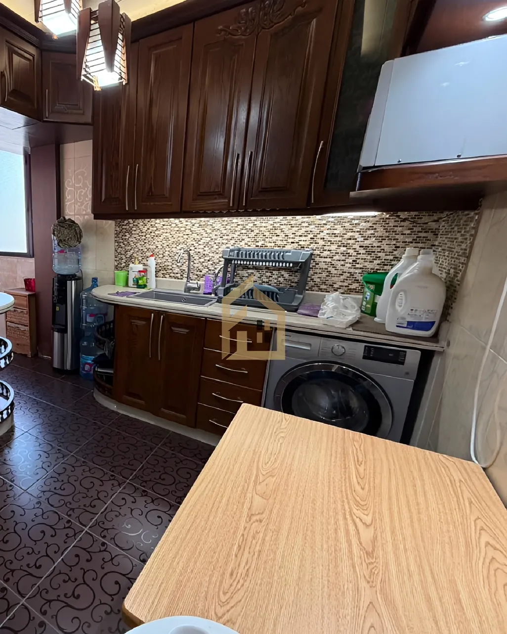 Apartment for sale in Bourj Abi Haydar, Beirut, Lebanon - 2 bed, 2 bath