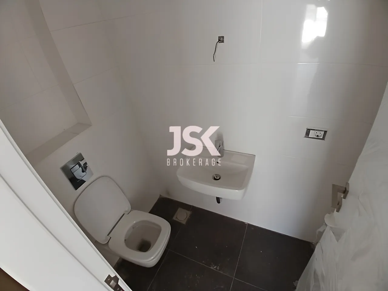 Apartment for Sale in Beit Meri