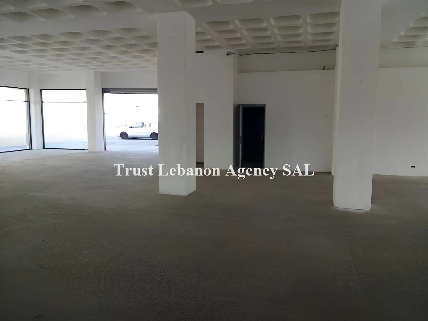 Commercial Property For Rent in Metn, Dawra
