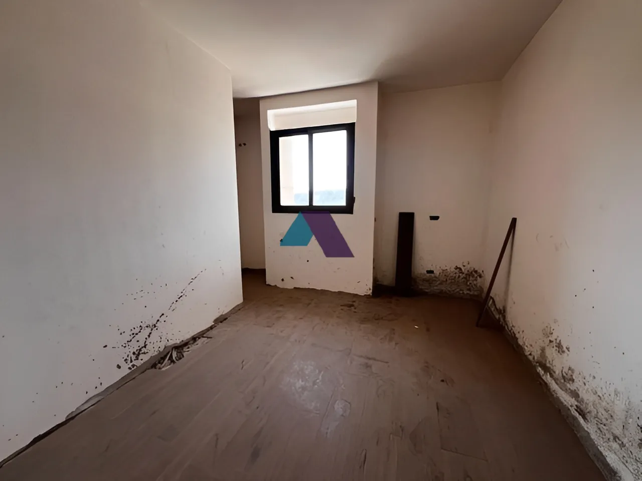 Villa for Sale in Jamhour, Lebanon - 3 bed, 4 bath