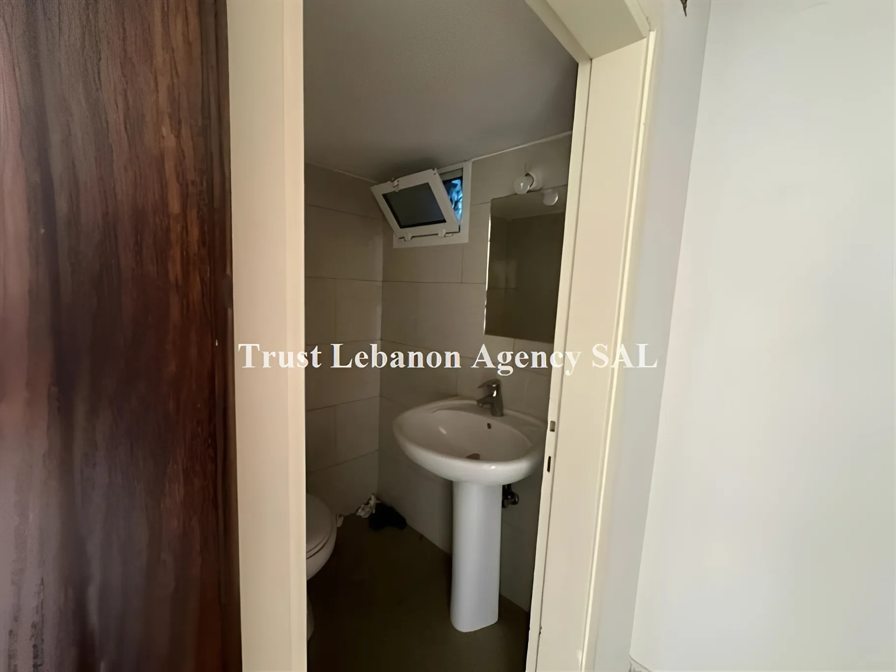 Office For Rent in Metn, Sid El Bauchrieh