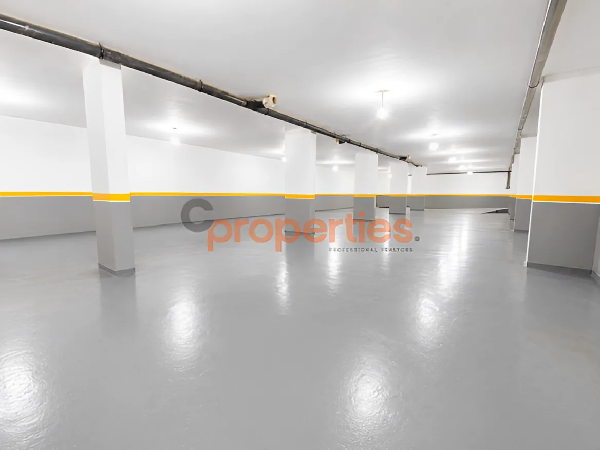 Warehouse for Sale in Zalqa