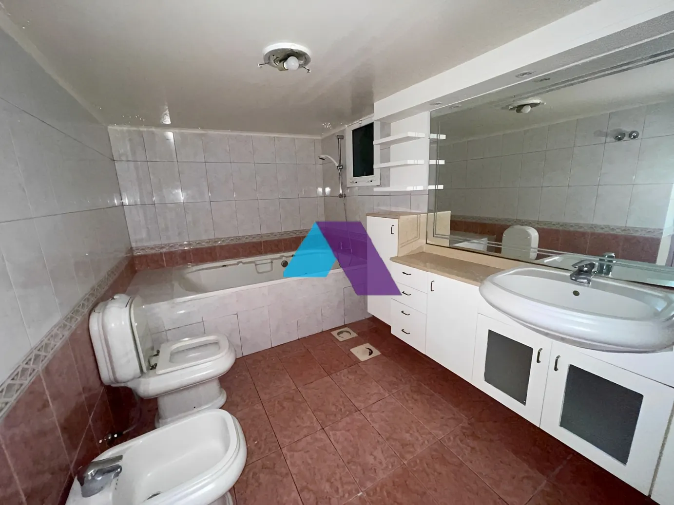 Apartment for Sale in Adma w Dafnah