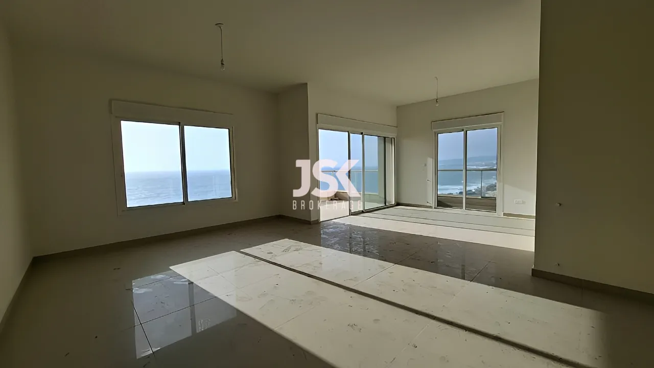 Apartment for Sale in Halat - 3 bed, 4 bath