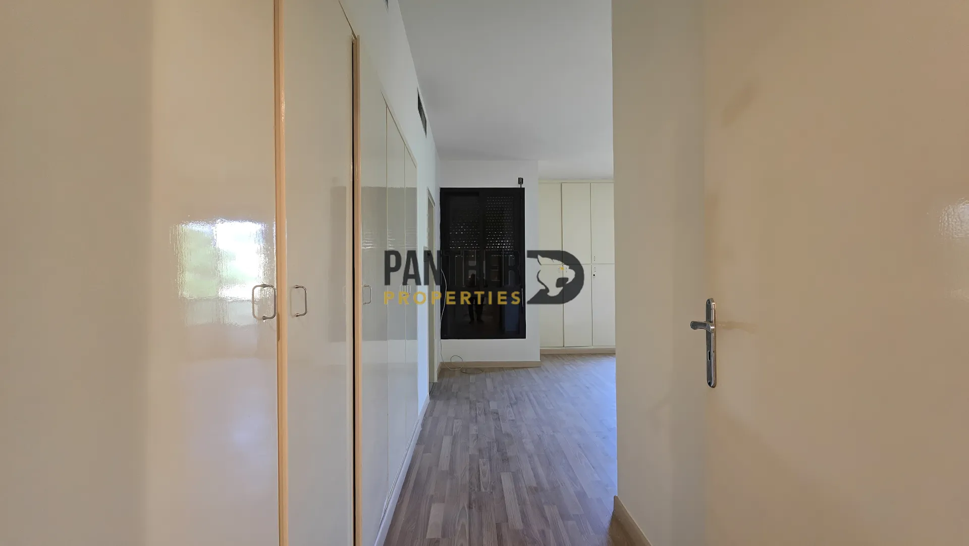 Apartment for rent in Rihaniyeh