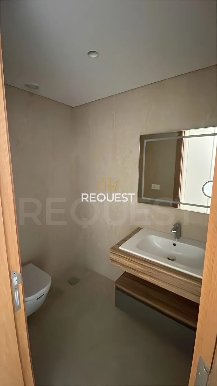 Apartment for sale in Ain el-mreisseh, beirut, lebanon