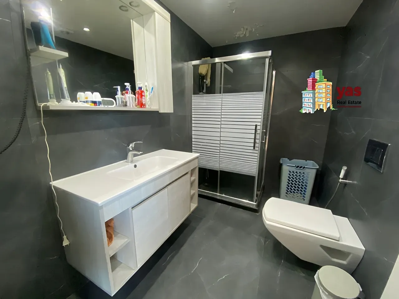 Apartment for Sale in Baabda - 4 bed, 6 bath