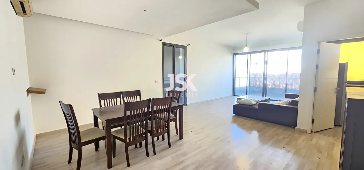 Apartment for Sale in Ain El Remmaneh - 4 bath