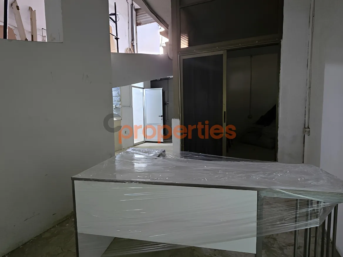 Warehouse for Sale in Forn El Chebbak
