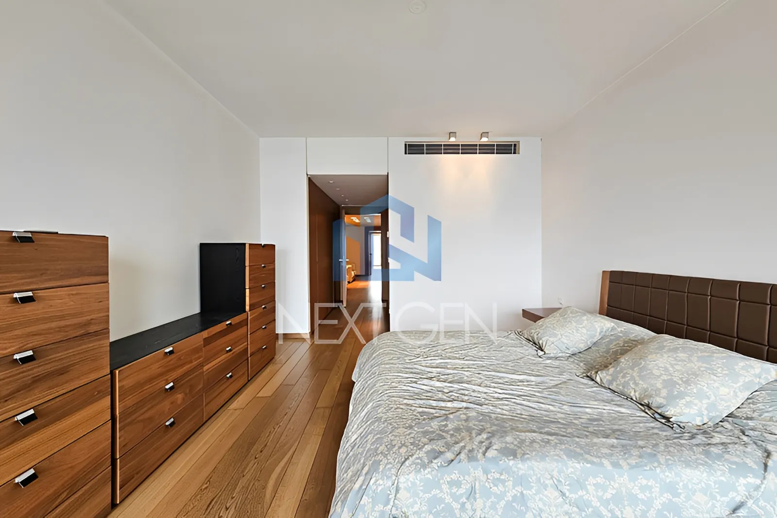 Apartment for Rent in Downtown