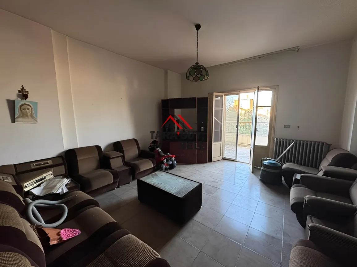 Apartment for Sale in Cornet Chahwan, Lebanon - 2 bed, 2 bath