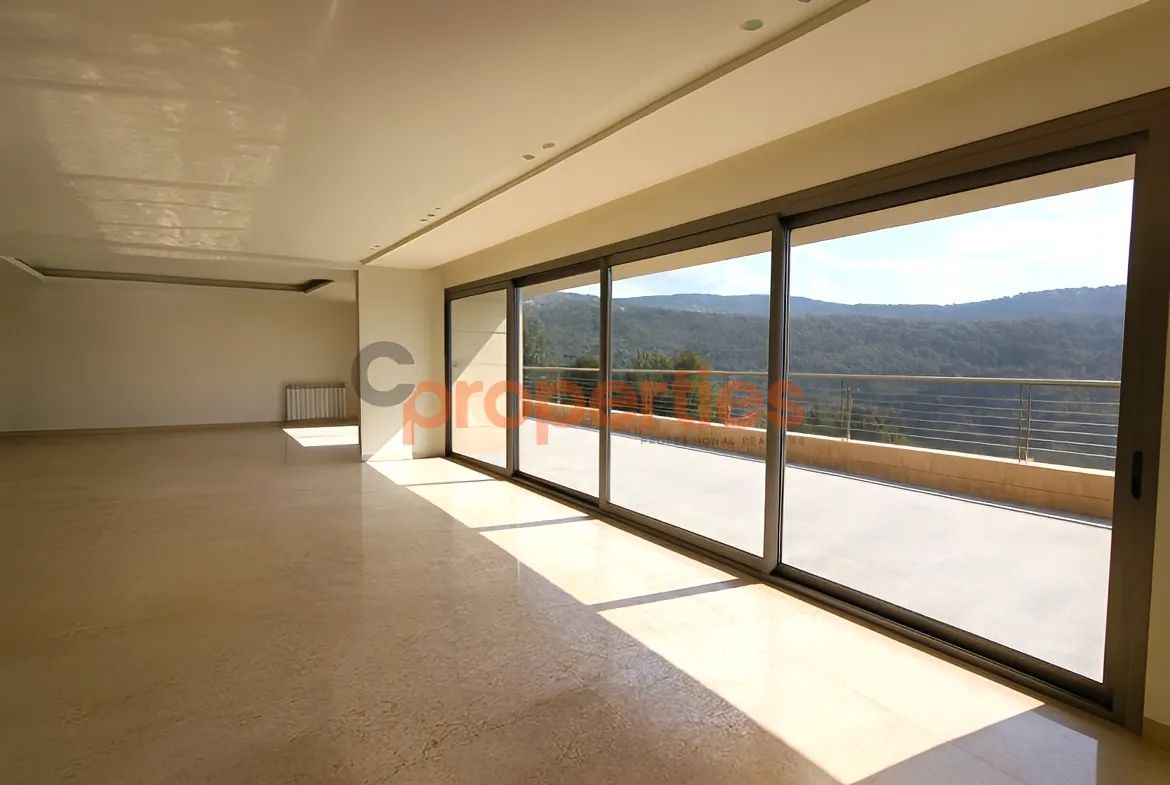Apartment for Sale in Mansourieh - 4 bed, 4 bath