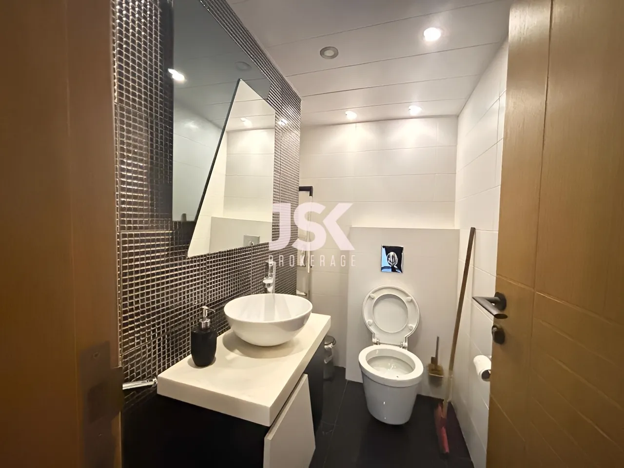 Apartment for Rent in Badaro