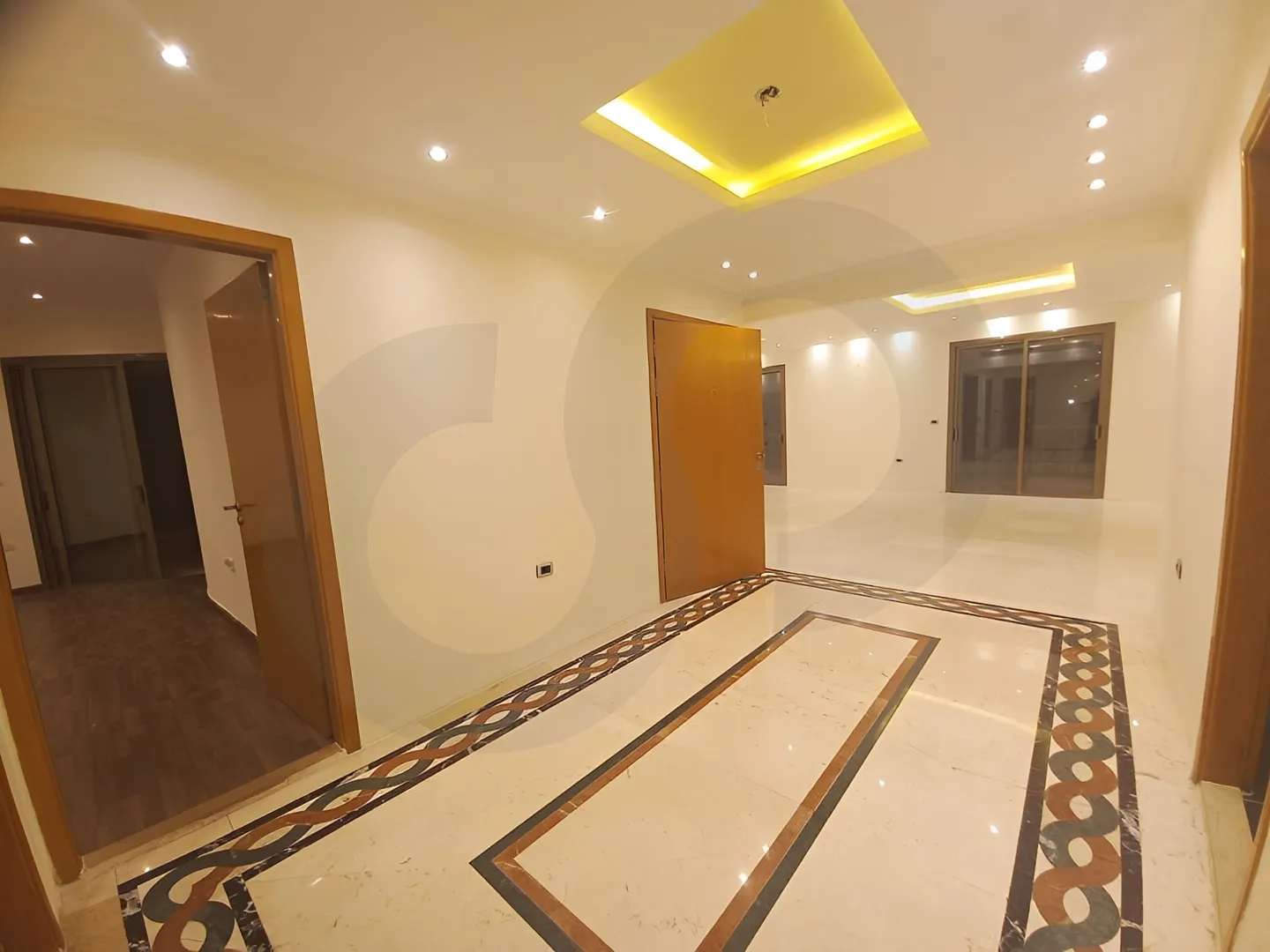 Apartment for Sale in Ramlet el Bayda