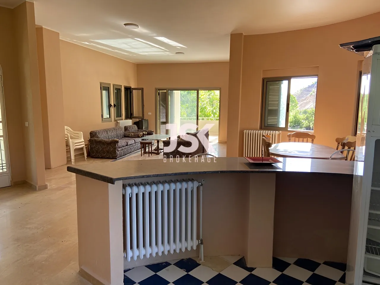 Villa for Sale in Laqlouq