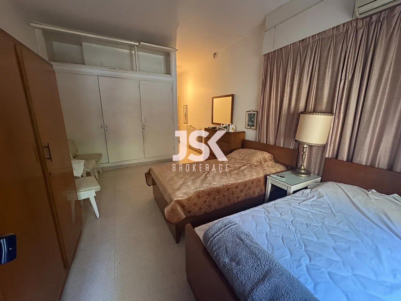 Apartment for Sale in Ras Beirut