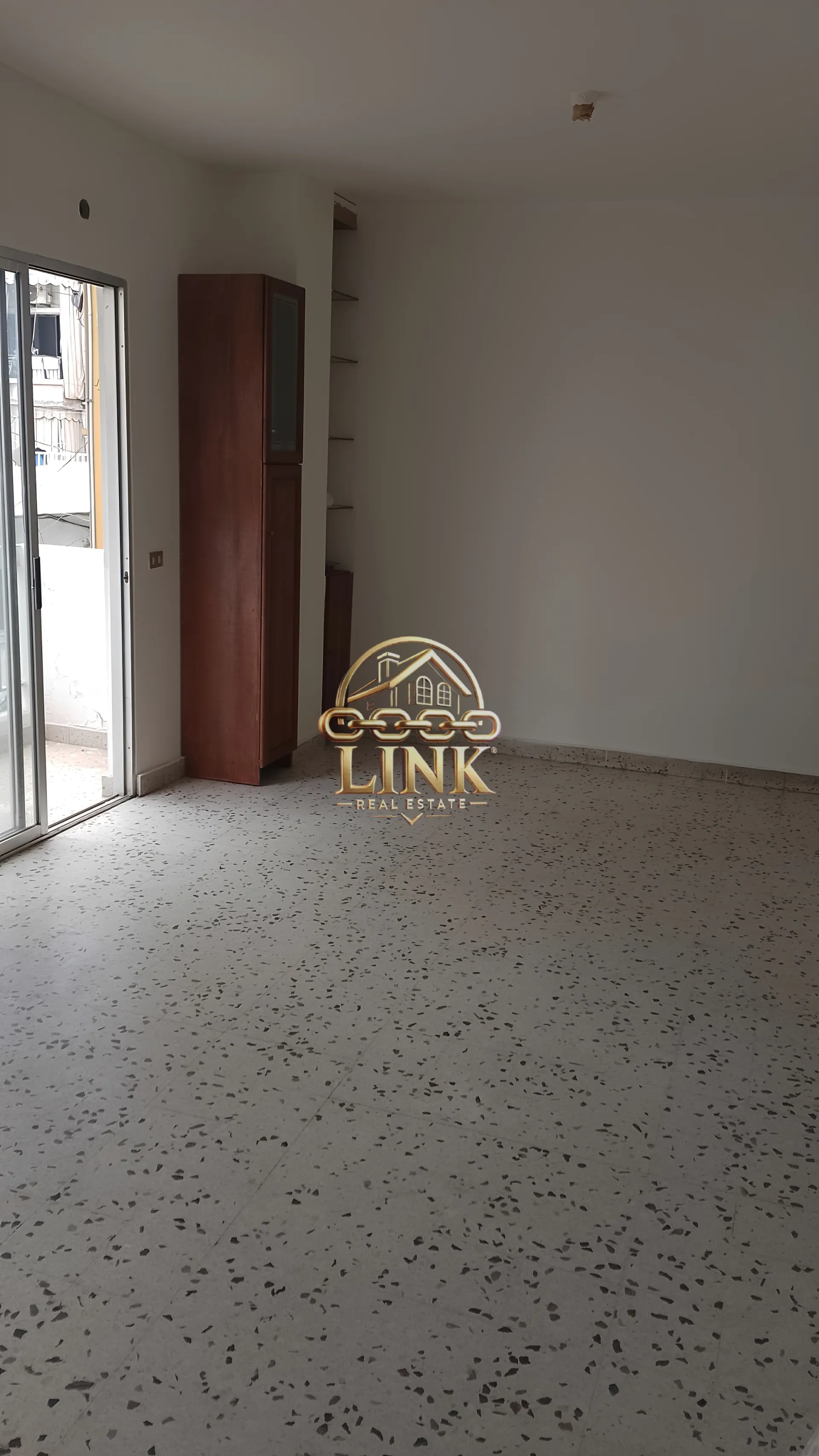 Apartment for sale in Achrafieh, beirut, lebanon - 2 bed, 2.0 bath