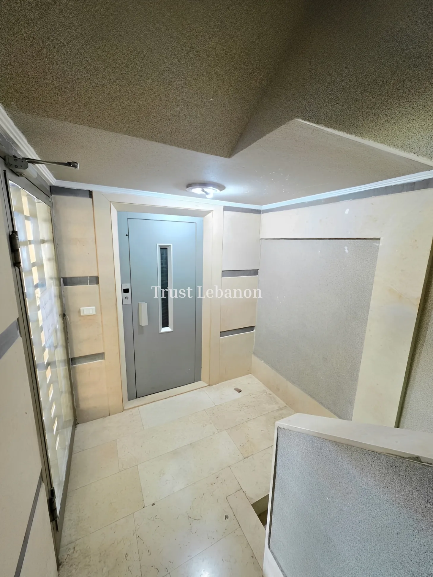 Apartment for sale in Qornet El Hamra, Lebanon