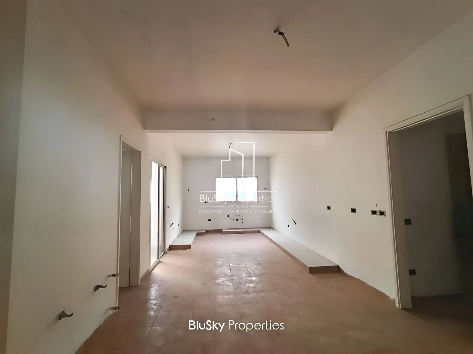 Triplex for Sale in Sahel Alma - 5 bed, 7 bath