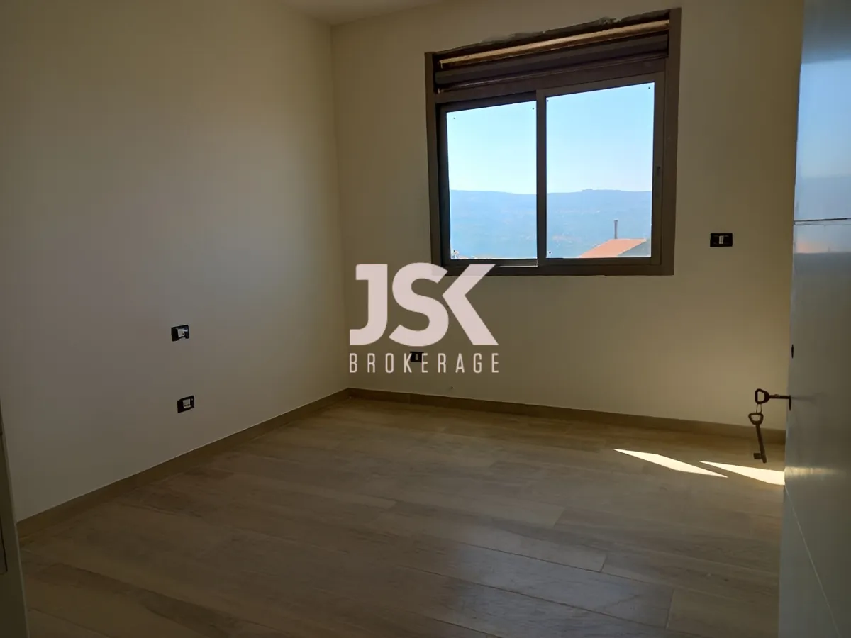 Duplex for Sale in Ballouneh, Lebanon - 4 bed, 5 bath