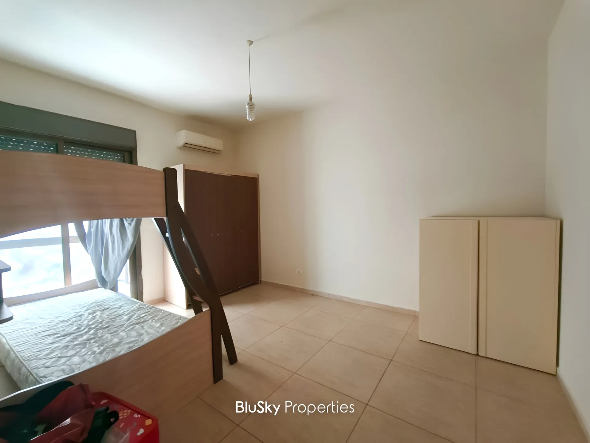 Apartment for rent in Kfar hbab, lebanon