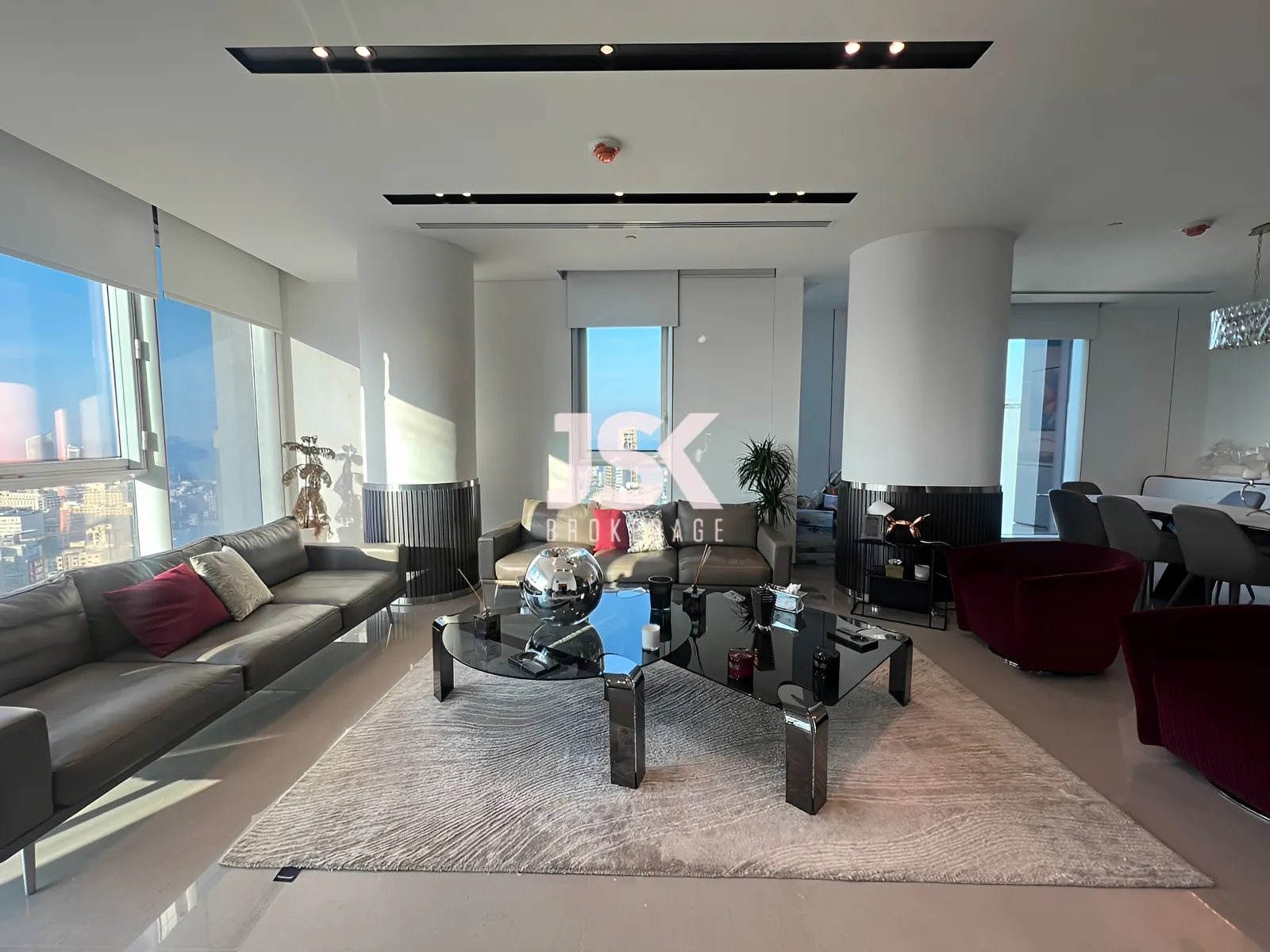 Apartment for Sale in Achrafieh - 3 bed, 4 bath